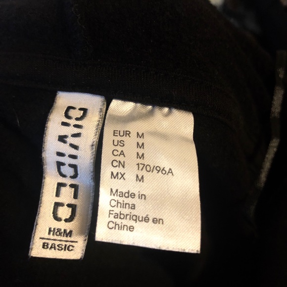 2 Drawstring H&M Hoodies - Picture 6 of 6